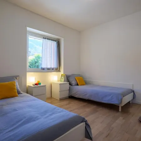 Girasole Casa Rossa B 3*