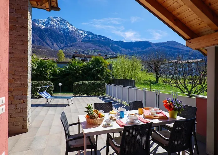 Girasole Casa Rossa B 3* コーリコ