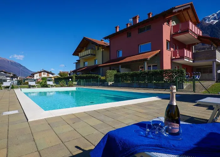 Apartmanhotel Girasole Casa Rossa B Colico