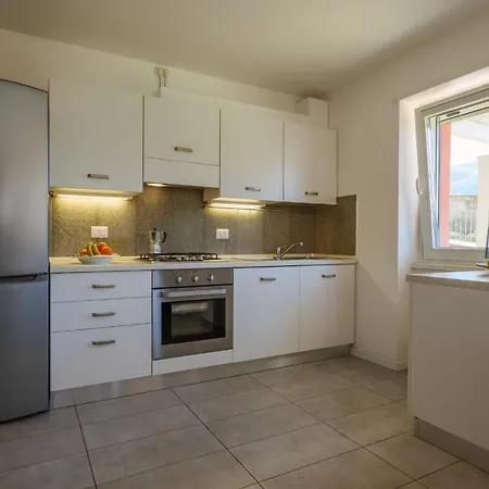 Girasole Casa Rossa B Апарт-отель Колико