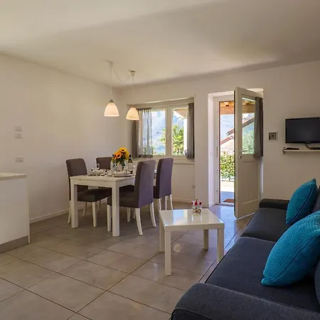 Girasole Casa Rossa B Апарт-отель