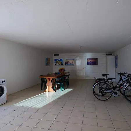 Girasole Casa Rossa B Апарт-отель Колико